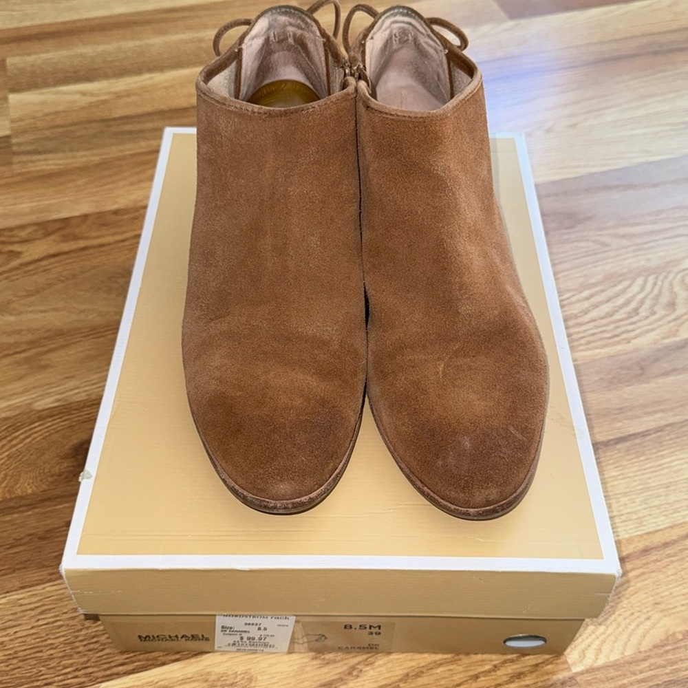 Michael Kors Jennings flat bootie